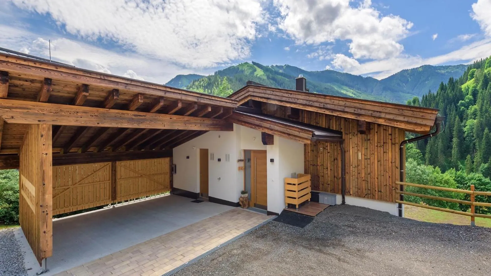 Kuenstler Villa Saalbach Hinterglemm Alpesi faház